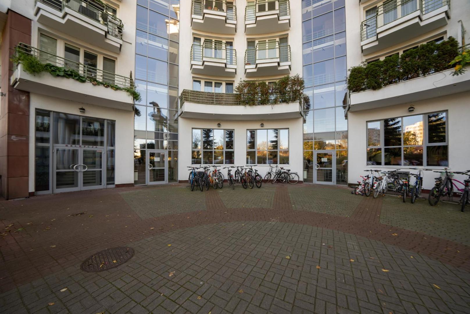 Apartament Wilanowska - 123m2, Parking, Balcony&workspace - By Rentujemy *